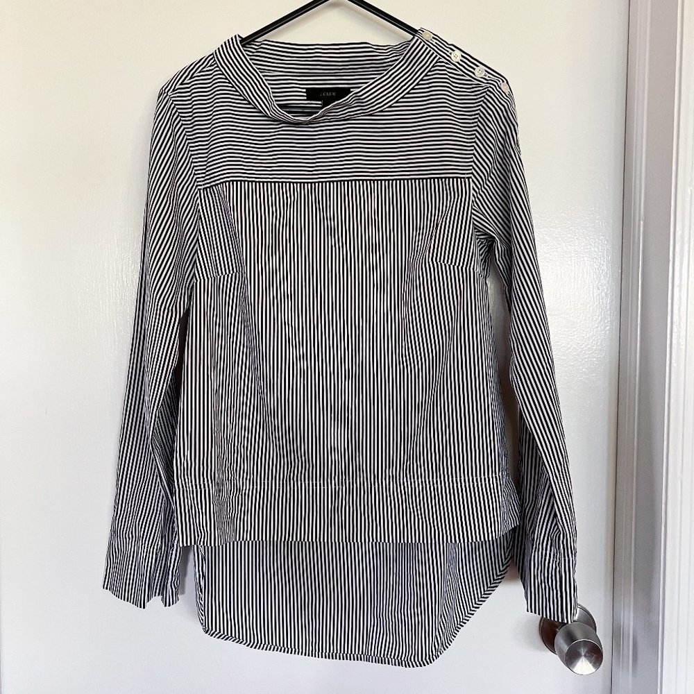 J. Crew Funnel Neck Striped Button Shoulder Shirt Size 00